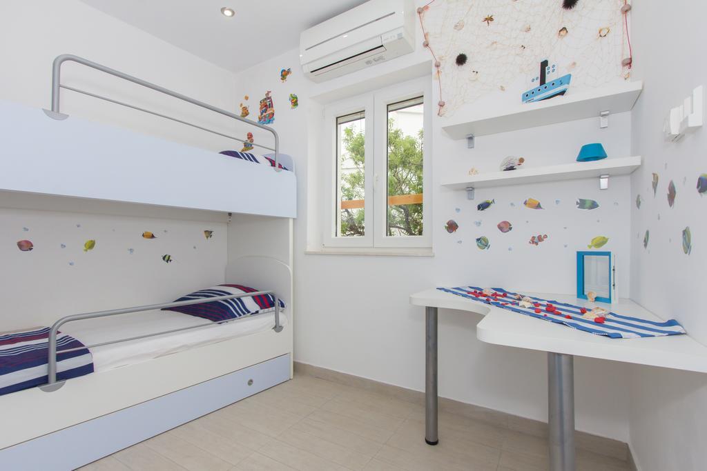 Holiday Home Primabella Primošten المظهر الخارجي الصورة